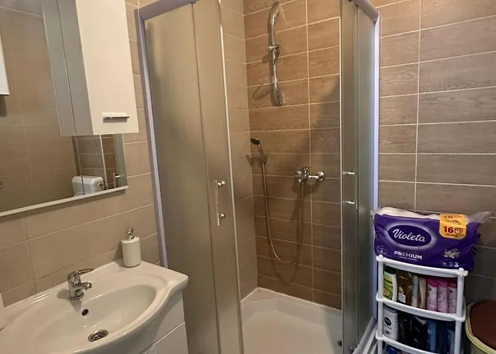 Appartement Istocno Sarajevo-hilandarska, Stan Na Dan Sv Donje Mladice