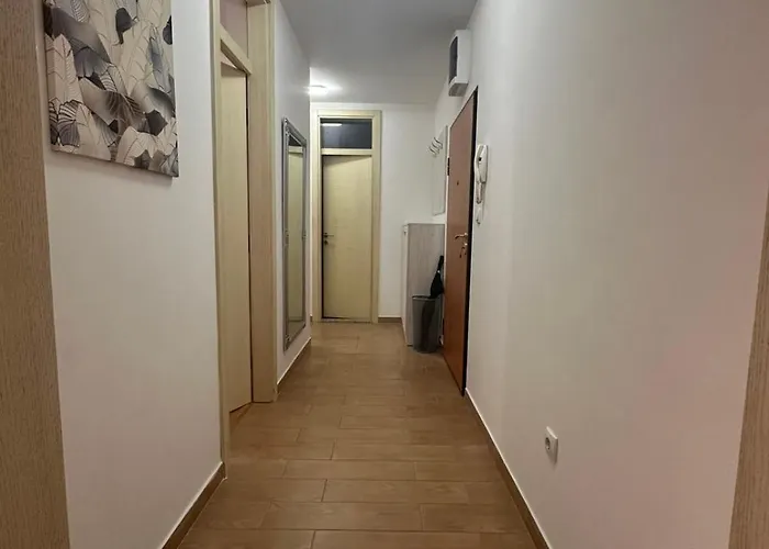 Istocno Sarajevo-hilandarska, Stan Na Dan Sv Appartement Donje Mladice